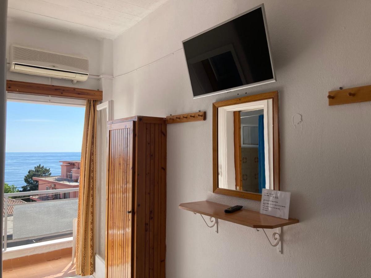 Hotel Galini ポロス エクステリア 写真